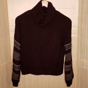 Blush & Bloom Womens Maroon Balloon Sleeve Sweater Medium